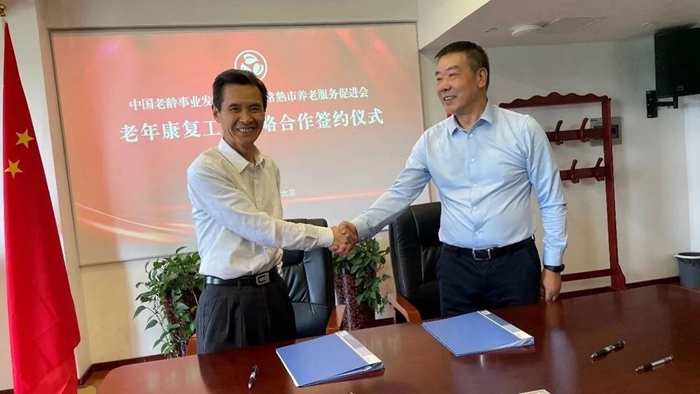 1685254711177389.jpg 640 (3).jpg